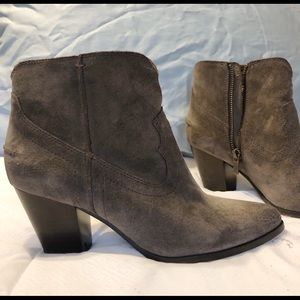 FRYE Myra Booties Smoke Grey Charcoal Oiled Suede